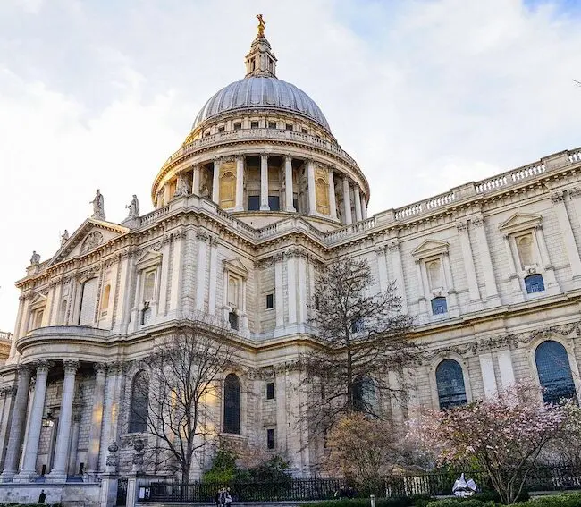 Padel at St Paul's in London
