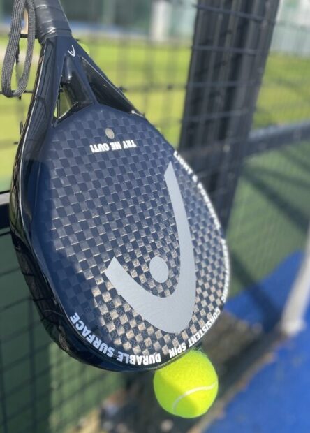 Win this HEAD Extreme padel racket.