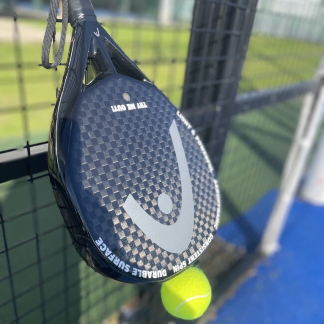 Win this HEAD Extreme padel racket.